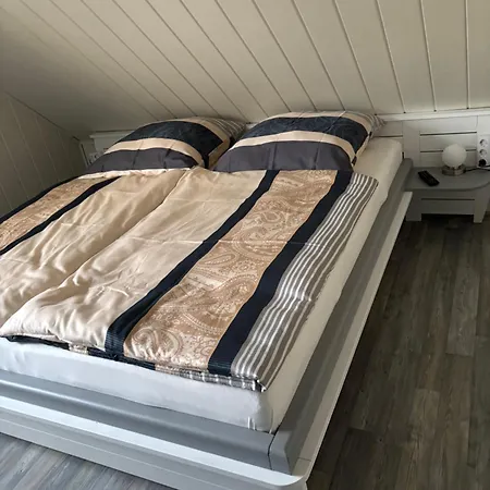 Am Storchennest Apartman Ahrenshagen